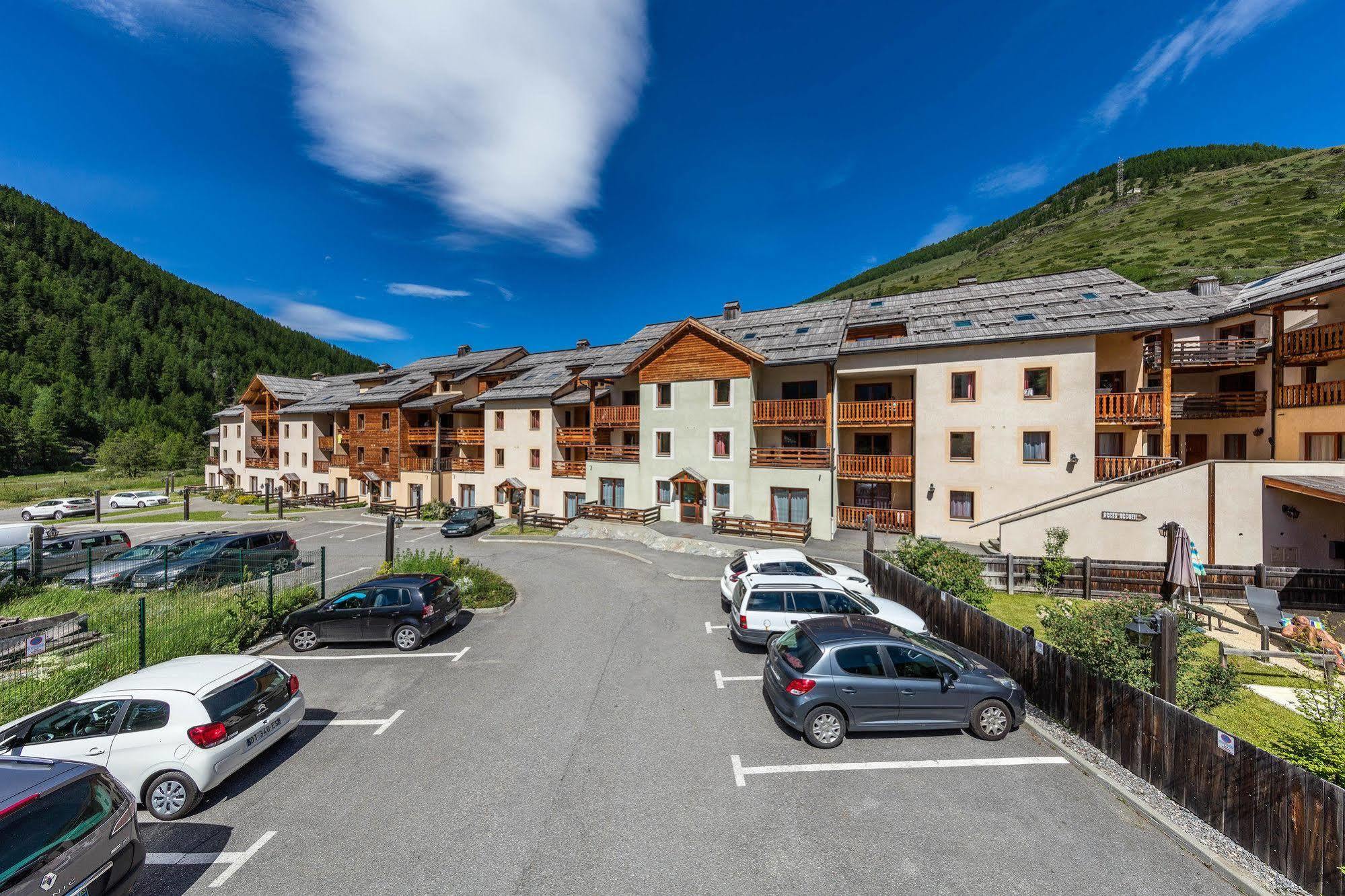 Aparthotel Noemys Balcons Du Viso Abriès Exterior foto